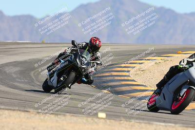 media/Oct-21-2024-Moto Forza (Mon) [[0d67646773]]/B Group/Session 4 (Turn 12)/